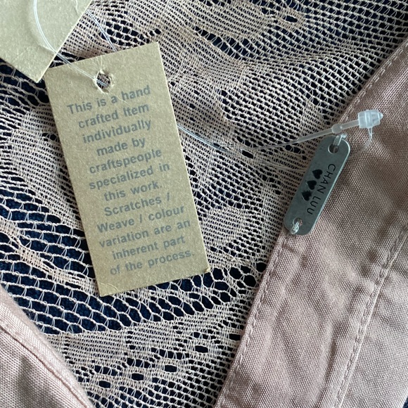 NWT Chan Luu Sleeveless Button Up Lace Sheer Blouse in Light Brown/Blush Size XS - Picture 7 of 8